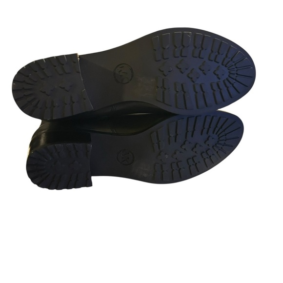 Michael Kors Black Leather Ankle Boots with MK Charm 9M - Picture 7 of 7